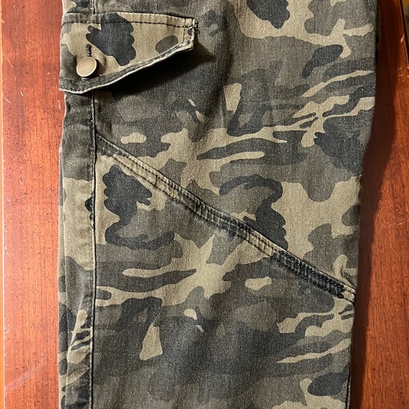 Fashion Nova Bring It Cargo Pant - Camouflage - Picture 7 of 8